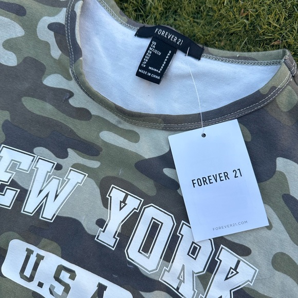 Camo Tee - Picture 3 of 3